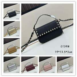 Picture of Valentino Handbags _SKUfw197975168fw